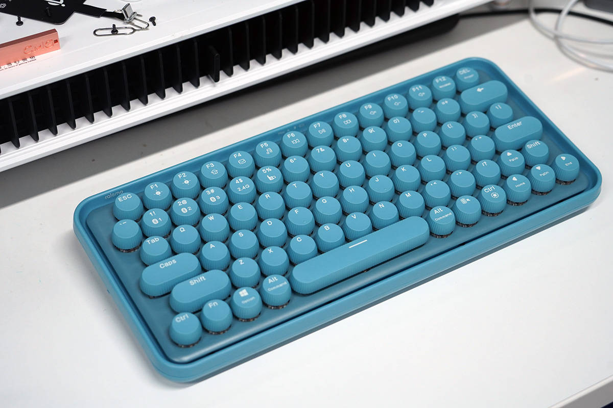 耐用,好看,雷柏ralemo pre5合适送给女友的多模键盘