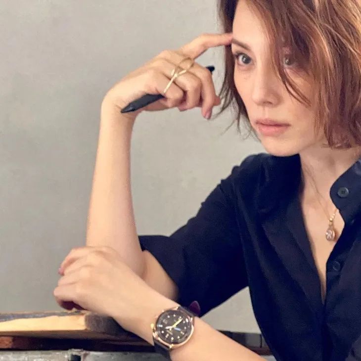 红人馆45岁的米仓凉子决不失败