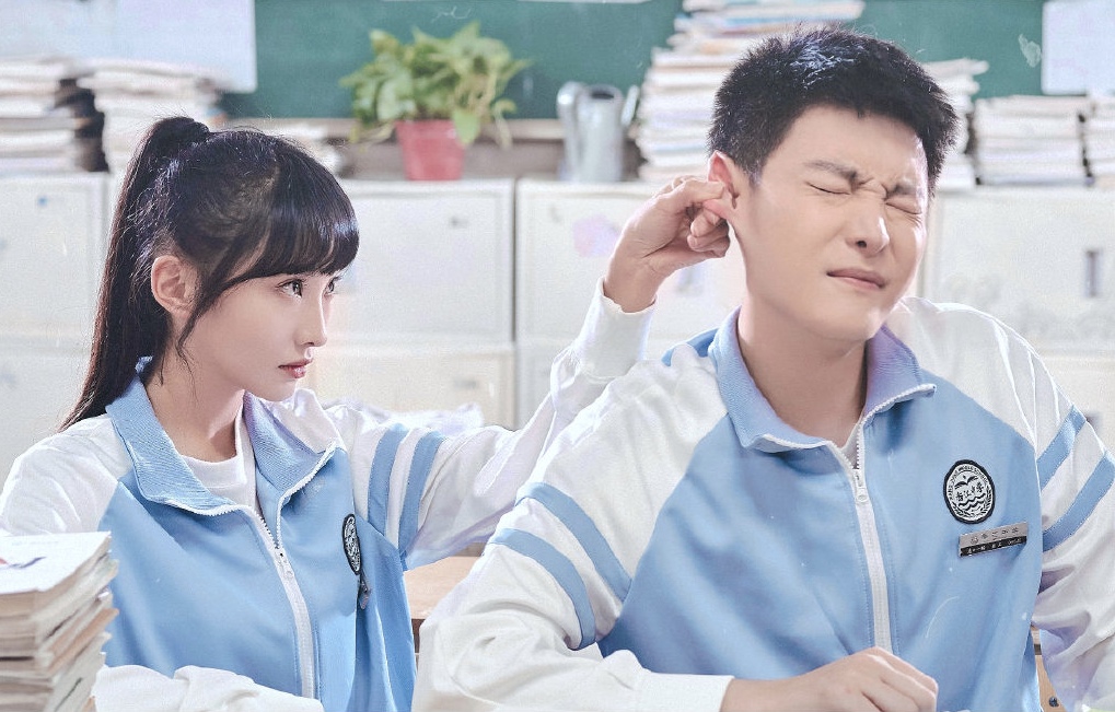 青春浪潮明媚席卷,《放学别走》看新一代学生热血打破焦虑