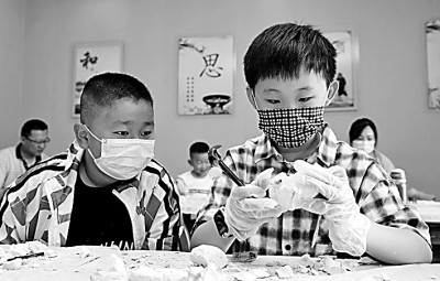 动画片:超越娱乐 陪伴成长