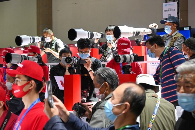 P&E 2021 佳能展台EOS R系统和RF镜头是主角