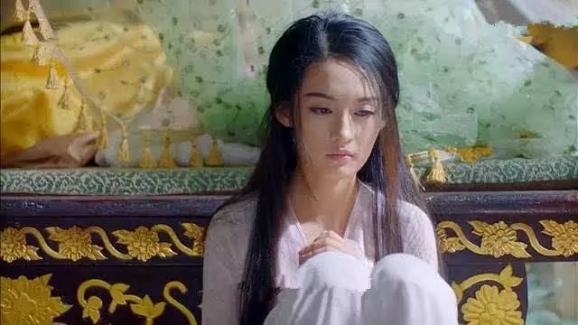 哪个皇帝睡了自己的女儿（皇上睡哪） 第1张