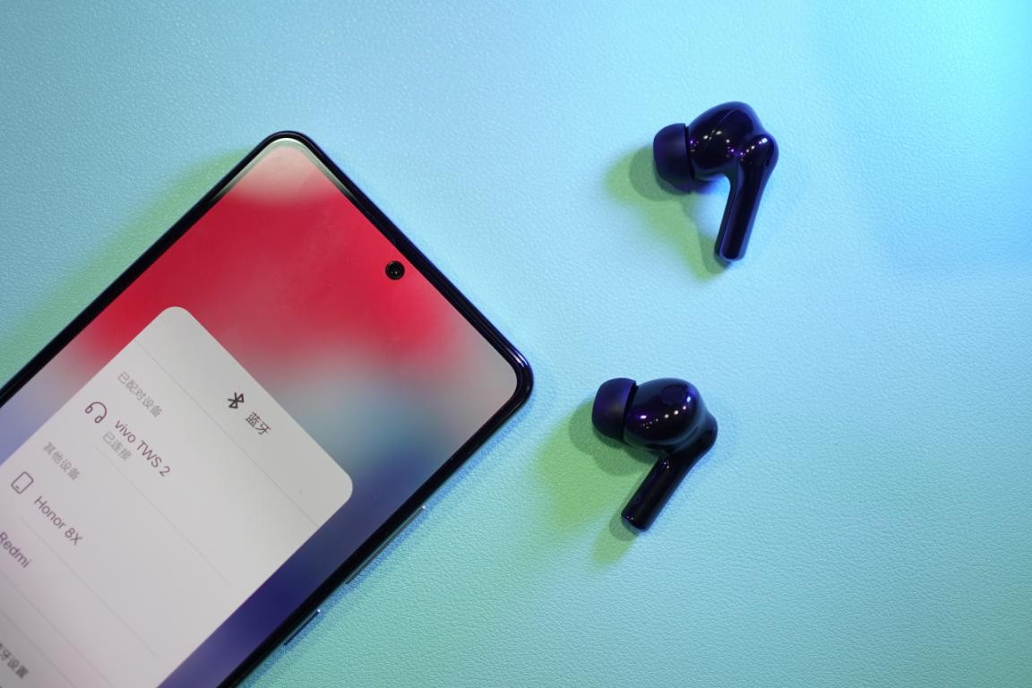 vivo tws 2降噪蓝牙无线耳机,颜值与实力兼备