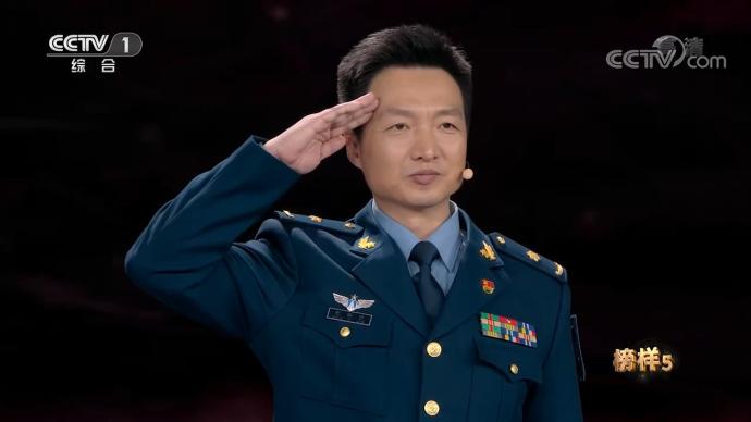 与时间赛跑,与死神抢人,逆行出征的英雄张西京