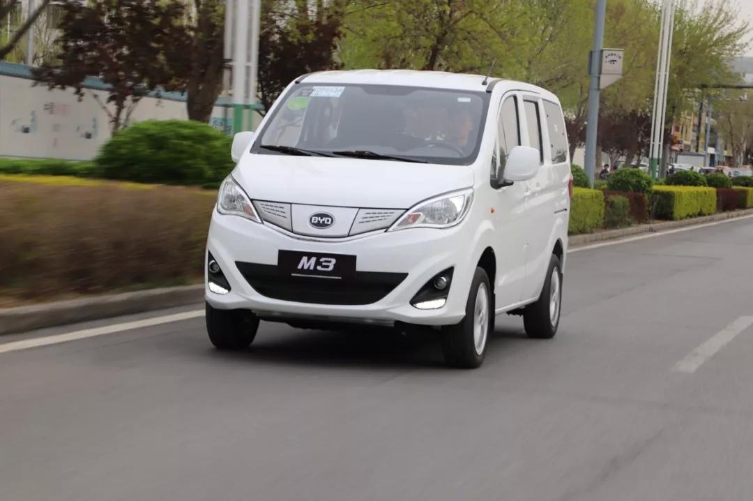 比亚迪全新mpv亮相空间不错提供578座能上绿牌