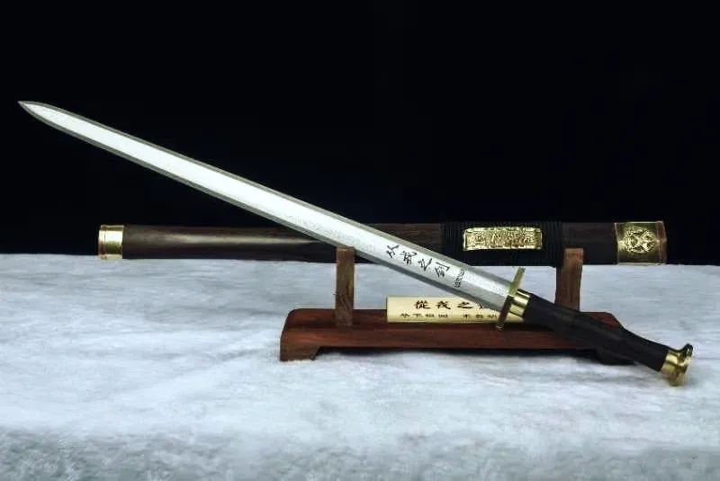新兵授剑仪式,帅__凤凰网
