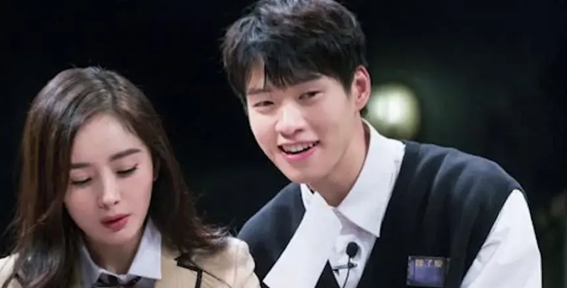 PicsArt_09-20-09.25.01