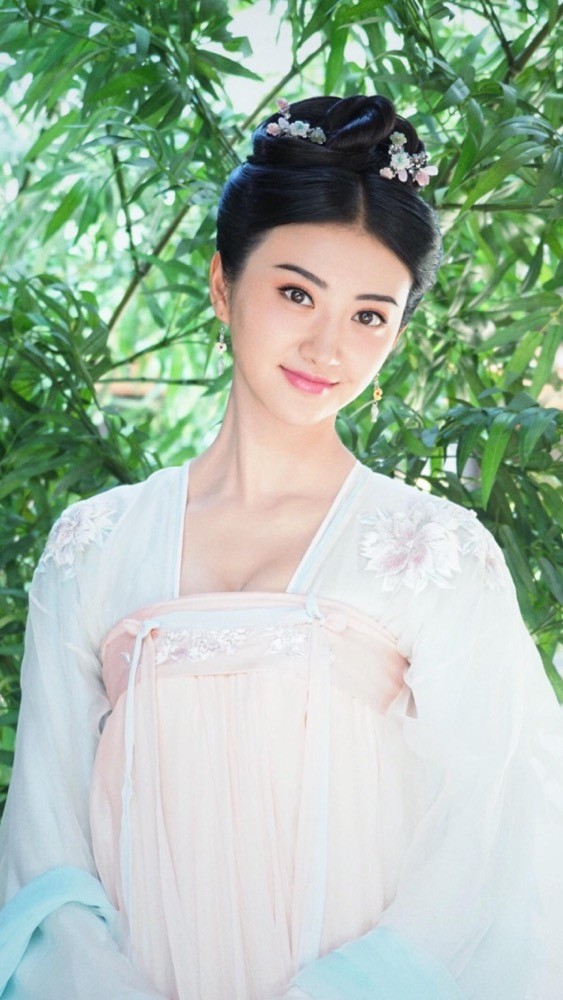 景甜其实是电视剧脸?《大唐荣耀》后口碑转好,《司藤》吸粉多__凤凰网