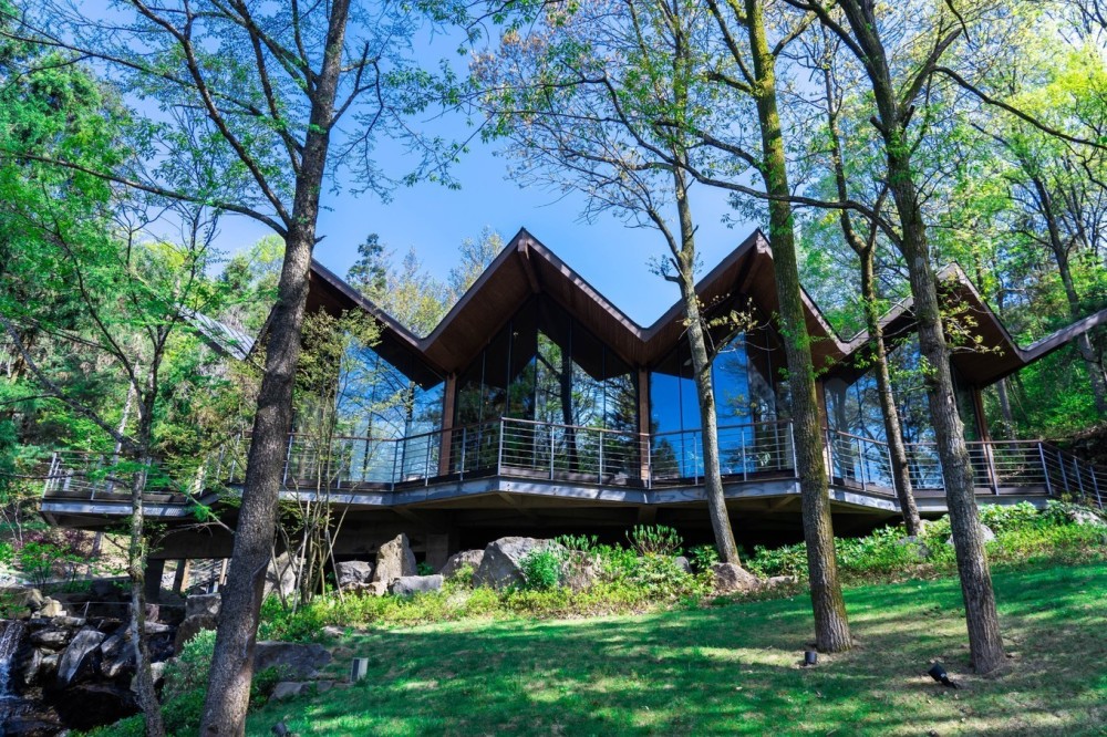 在宁波山野的小别墅中,过一段野奢般的度假慢生活