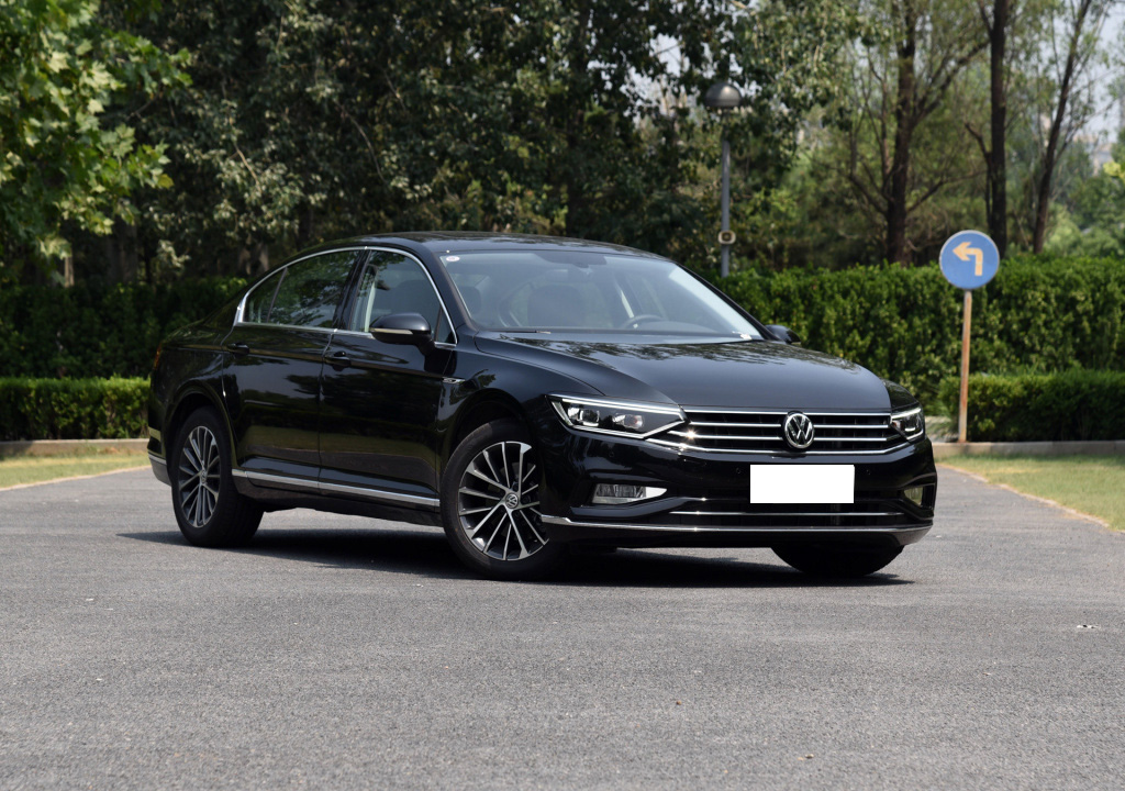 一汽大众迈腾,颜值在线销量高,为何却投诉频繁?