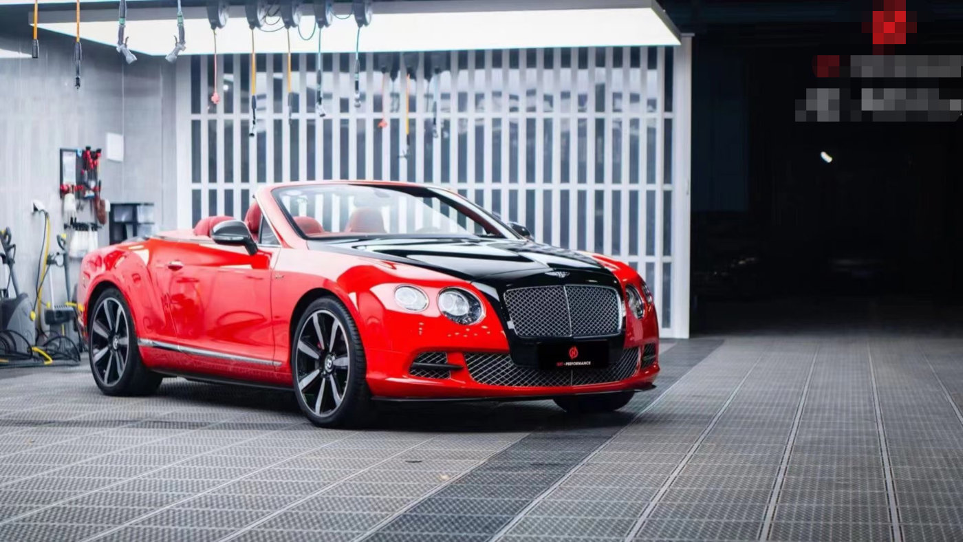 宾利欧陆gt改色双拼改色膜 多伦多红 钢琴黑色亮眼不?__凤凰网