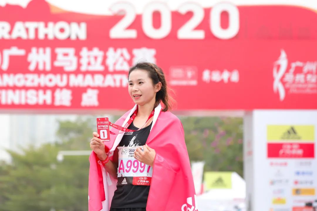 人物丨丁常琴:马拉松是一场人生磨砺