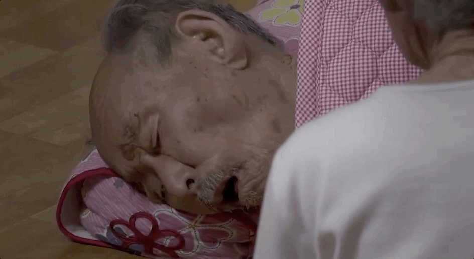 夜晚爷爷总是剧烈咳嗽