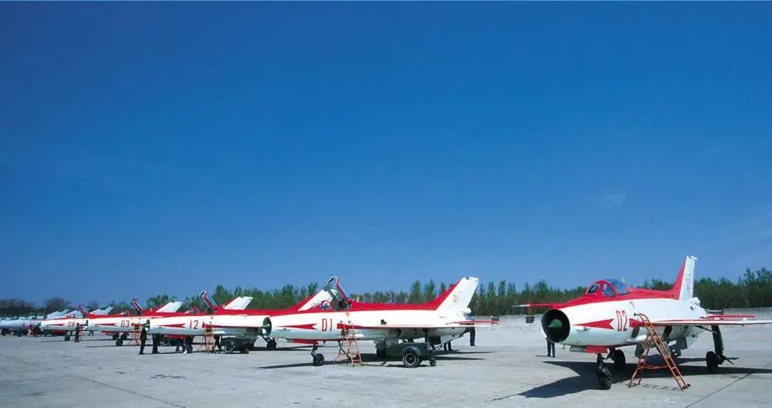 榆林镇川军用飞机场图片