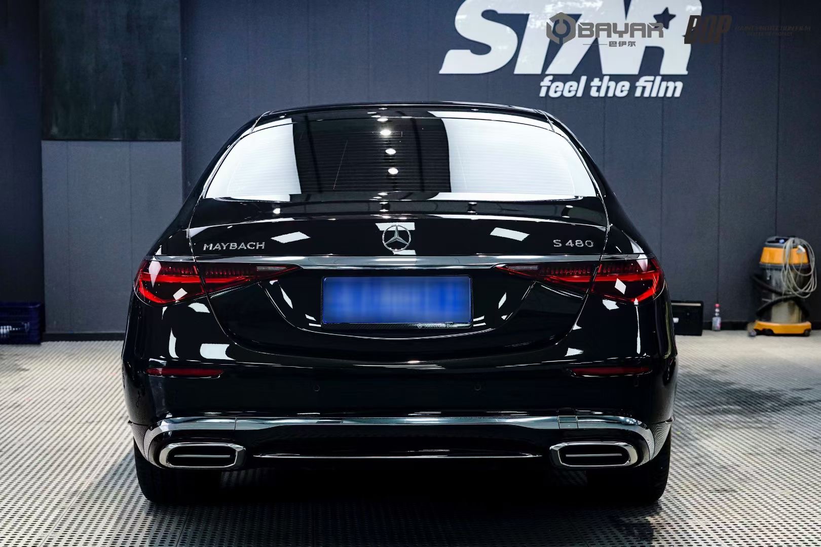 霸道总裁的专属座驾就是这辆奔驰迈巴赫s480