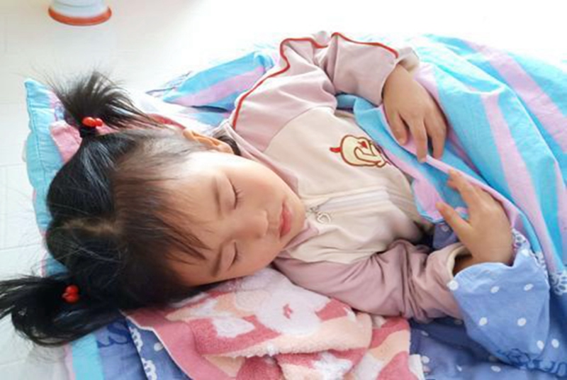 《婆婆与妈妈》中婆婆提出晚上要跟孙子睡,黄圣依的反应太真实了