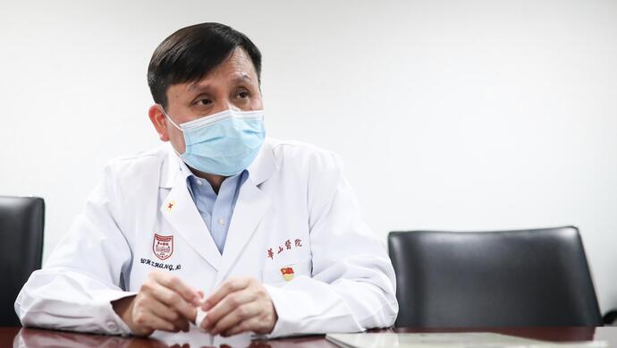 张文宏:新冠进化为常驻病毒,长期抗疫必须依赖公共卫生体系_凤凰网
