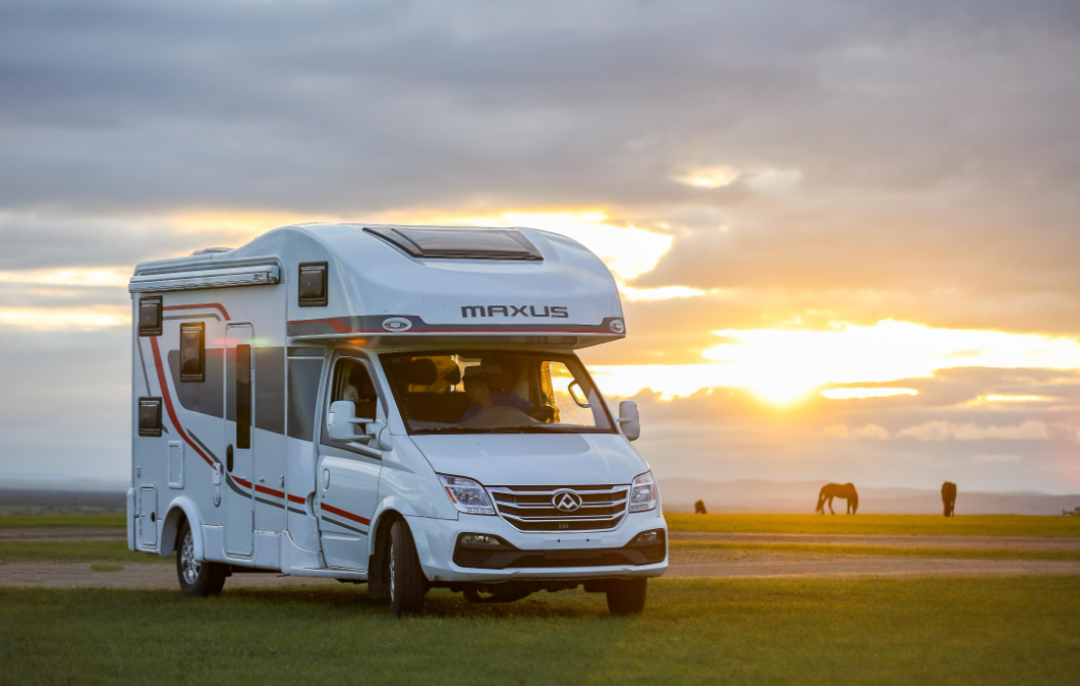 上汽大通 rv80 c型房车指导价:48.98万元首先为大家介绍的