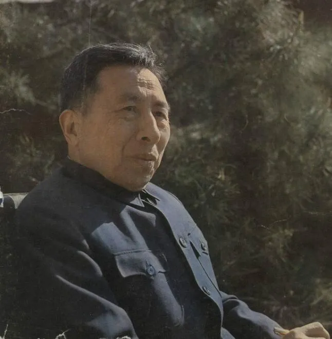 上图_ 夏鼐(nài)(1910年—1985年),字作铭,浙江温州人,考古学家、社会活动家