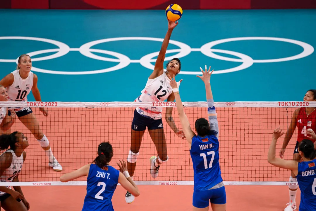 奥运进行时 | 中国女排vs美国女排 精彩图集_凤凰网体育_凤凰网