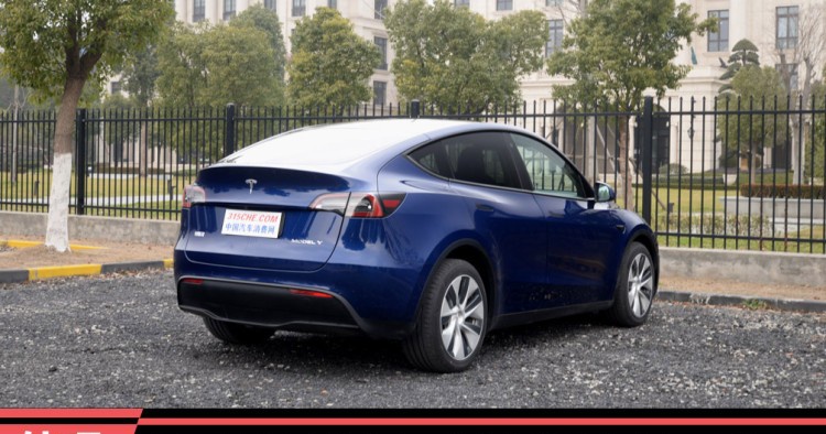 全智能中型suv试驾国产特斯拉modely