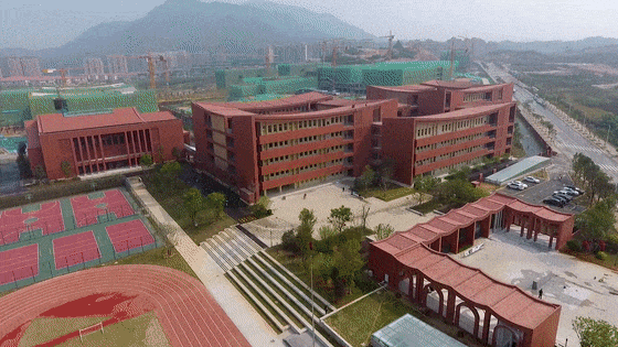 清华附中晋江学校正式迎来开学季,晋江一小学停办