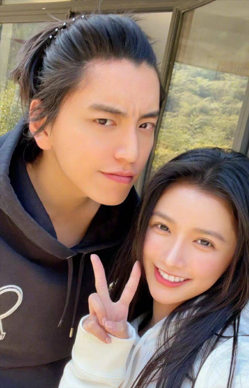 王大陆恋情被曝光,女方是离异女星,双方上演偶像剧情