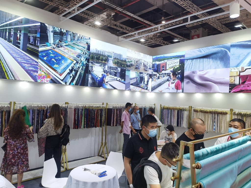 当丝绸遇上科技,凯喜雅扬帆正起