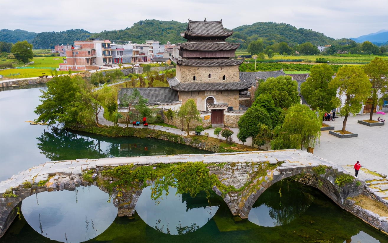 湘桂交界的私藏古村"上甘棠村",是年代最为久远的千年古村之一__凤凰