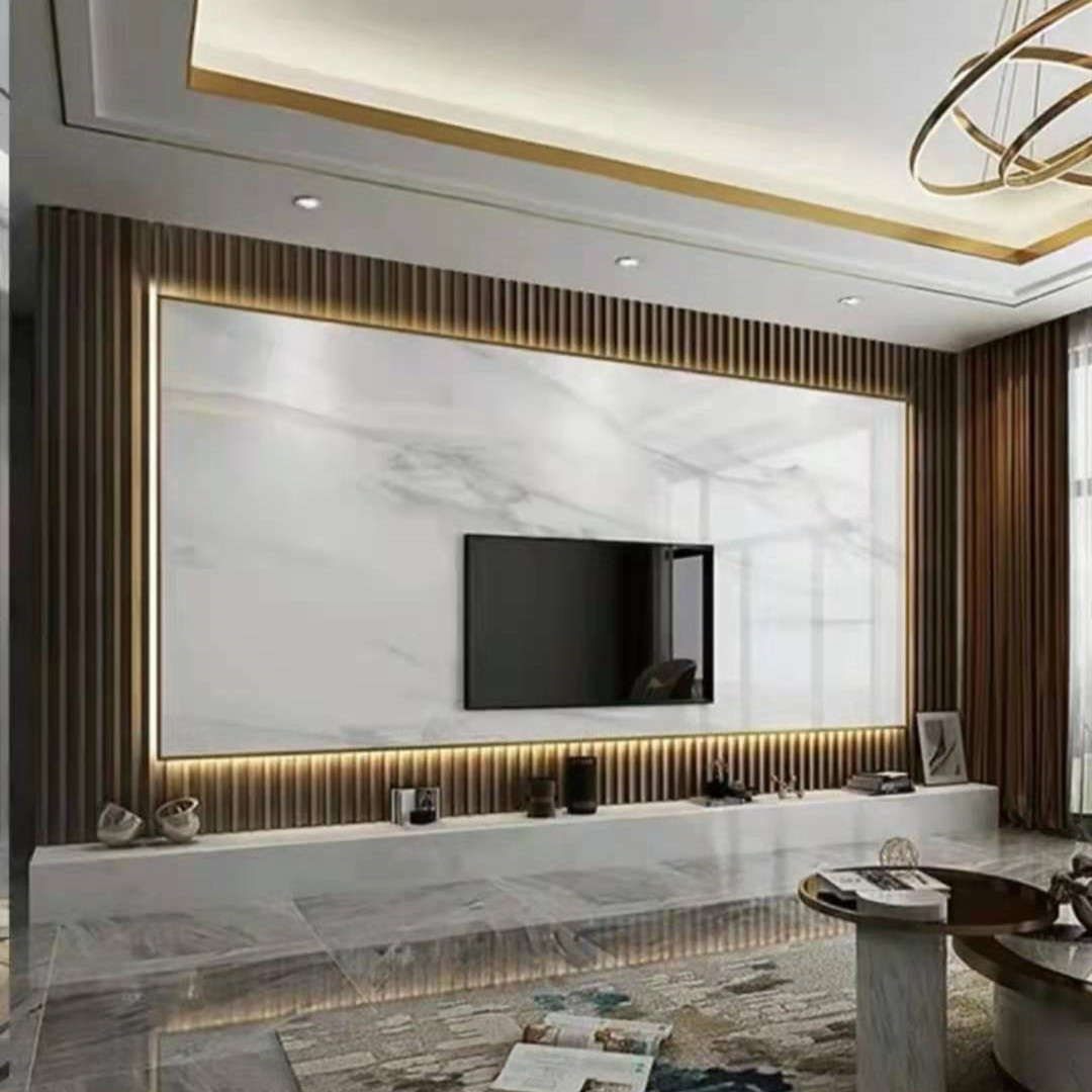 在黄岛装修,安装岩板背景墙干挂和欧松板打底哪种方式好?