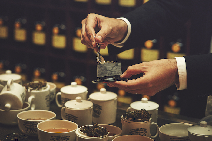 茶具的选择其实很能代表本人的喜好。