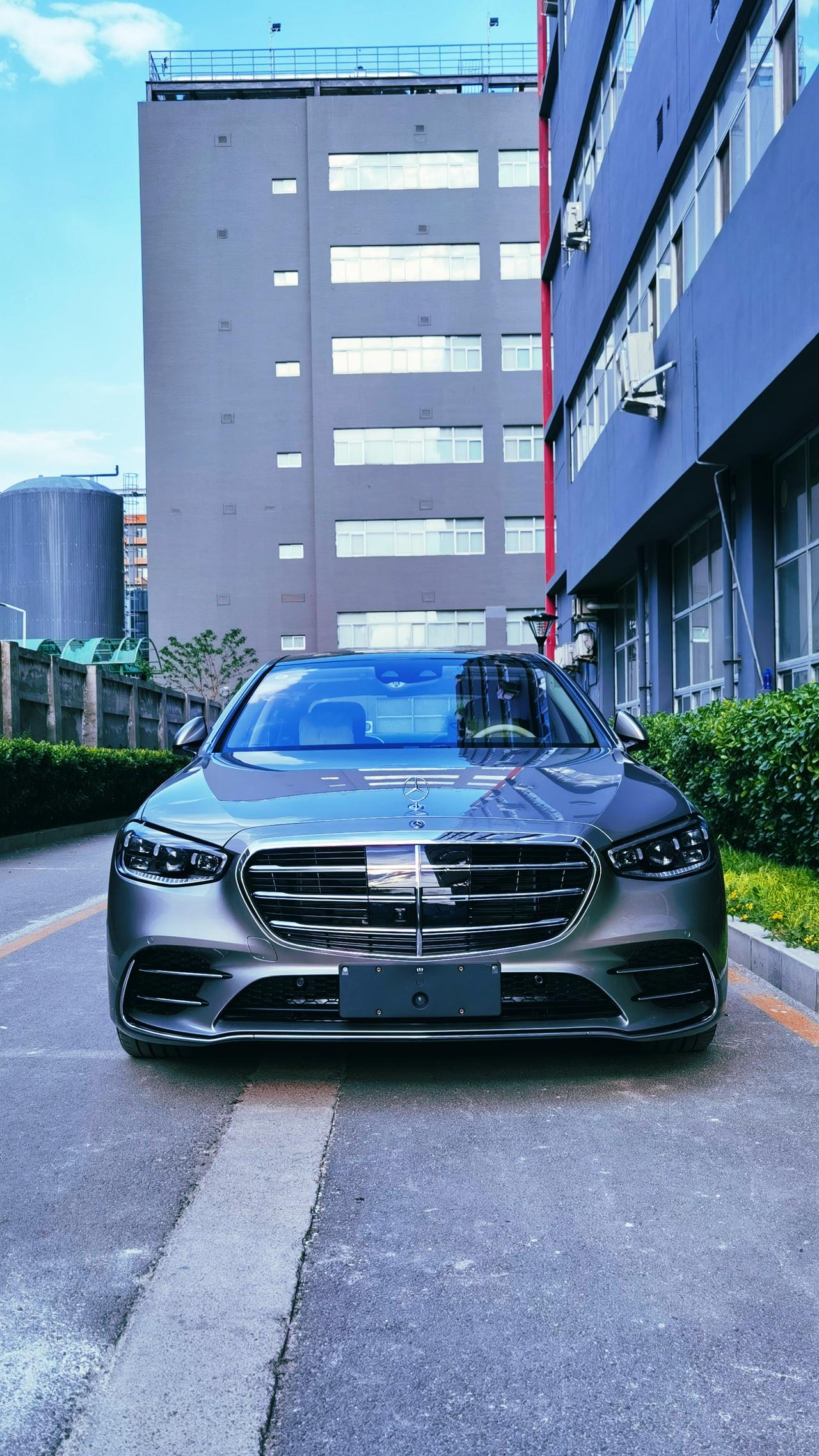 上一代奔驰s级与现款奔驰s级怎么选