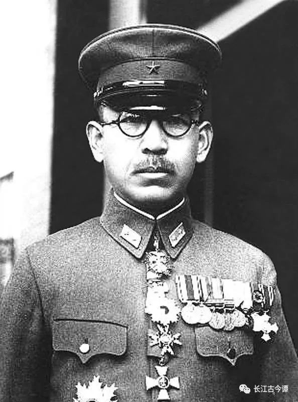 1924年,冈村宁次受命担任日军参谋本部派驻上海的谍报武官.