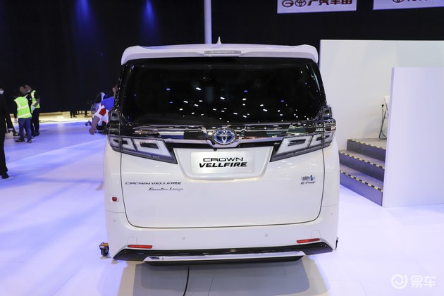 2021上海车展:83.90万起 丰田皇冠威尔法正式上市