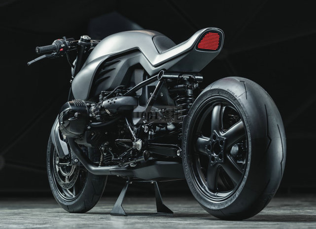 宝马r ninet经典改装案例:vagabund打造未来金属风暴