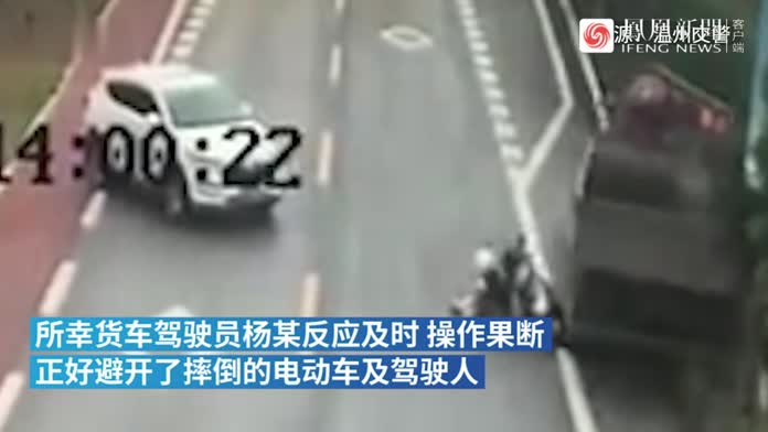 生死瞬间，货车司机2秒“神反应”挽救3个家庭