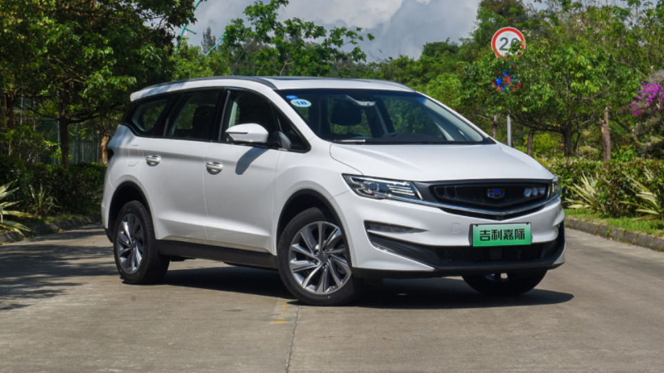 比燃油版每月油费省2百多买吉利嘉际phev划算吗