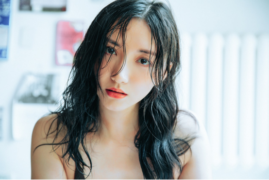 叶思齐最新单曲《cause of you》问世,曾和沈腾合拍公益宣传片