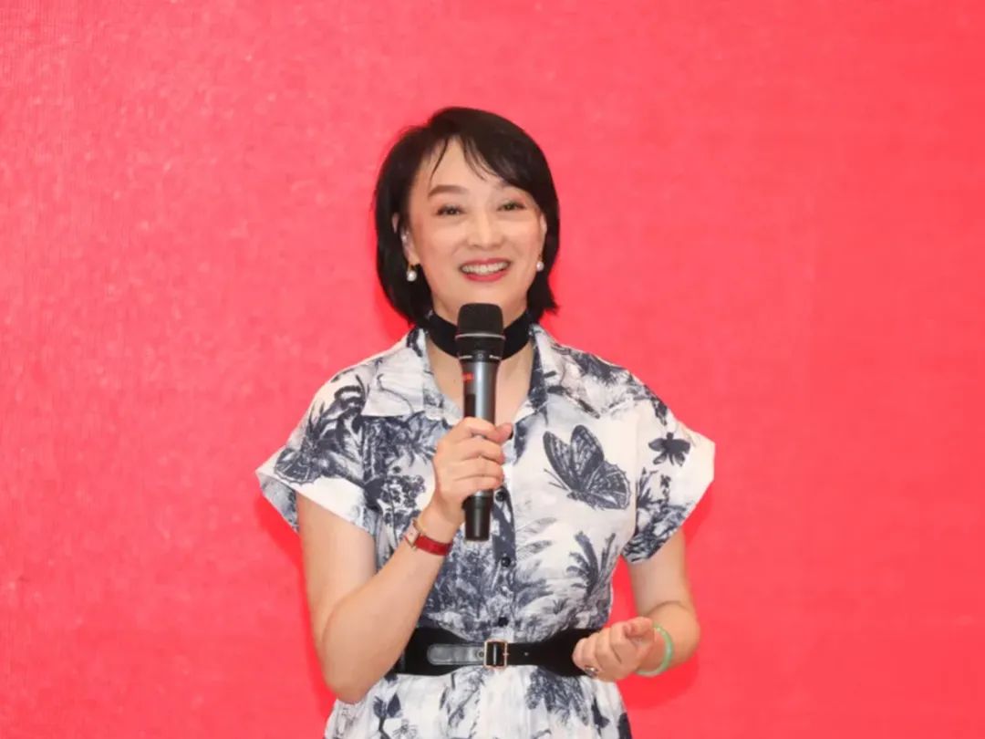周忆在长江DBA公益大讲堂上做分享
