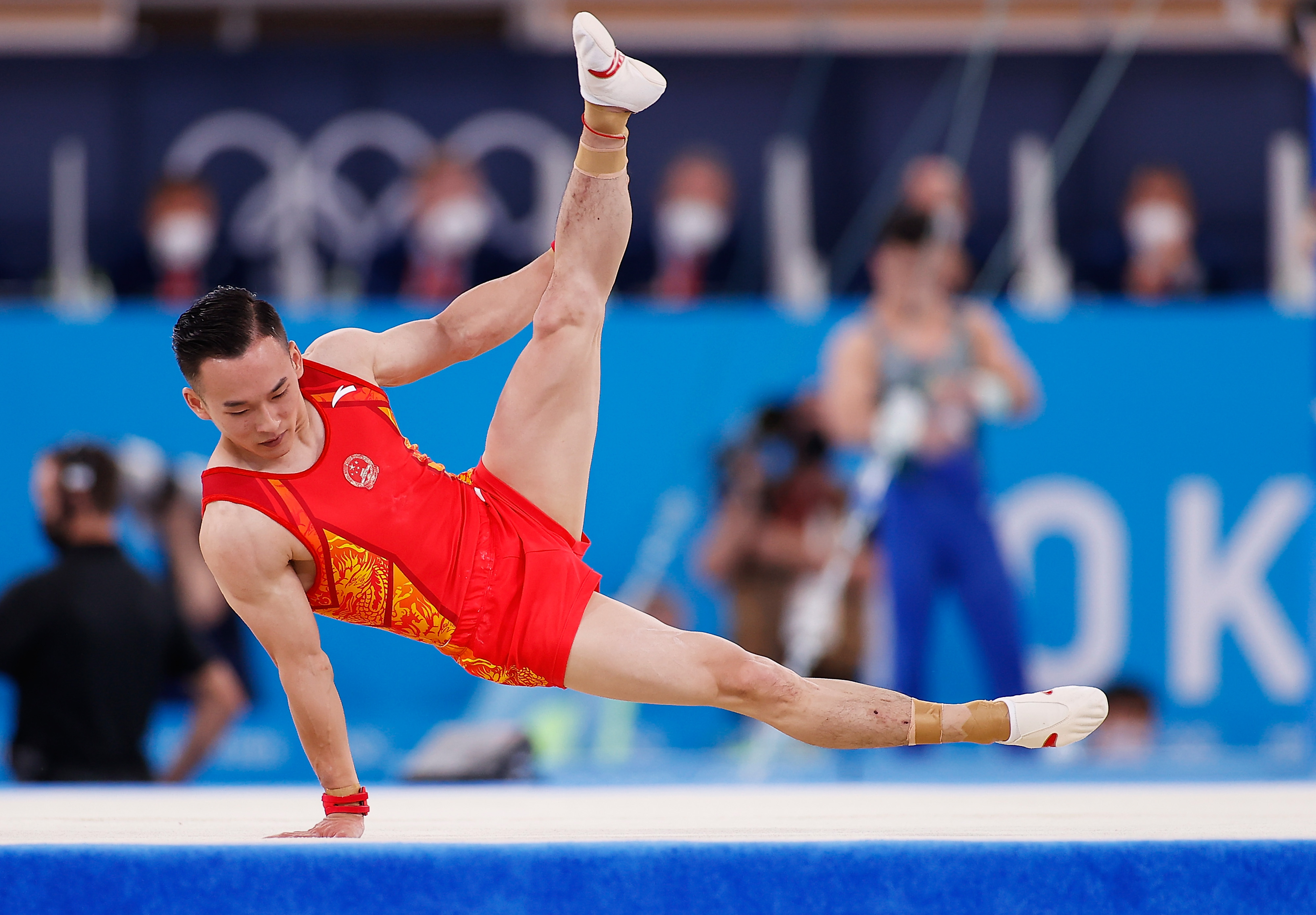 7月28日，中国选手肖若腾在自由体操项目比赛中。新华社记者王丽莉摄