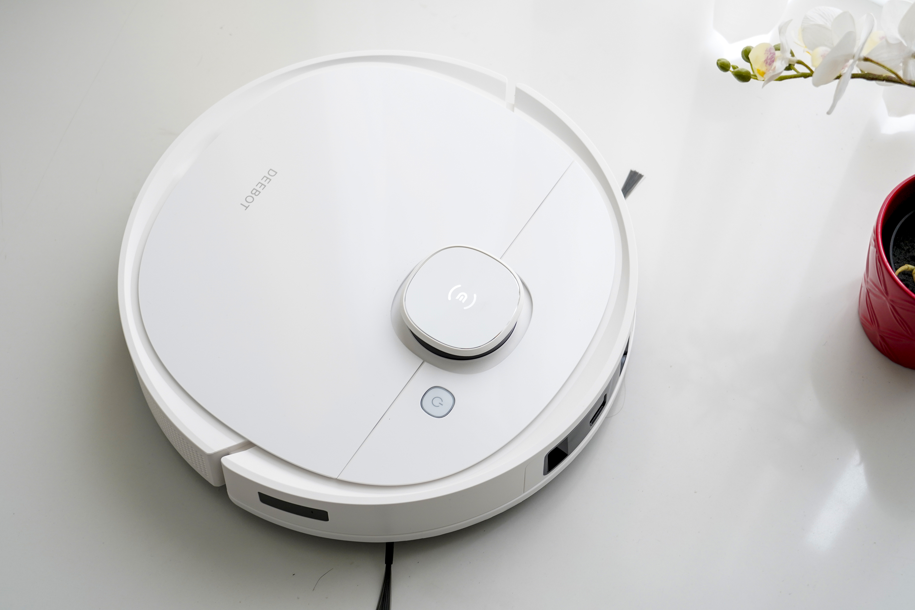 科沃斯地宝t9扫地机器人测评旗舰品质稳中有进清洁更多可能