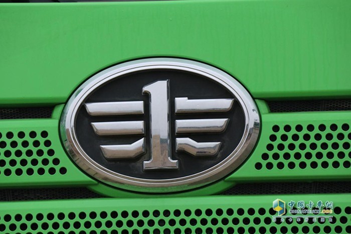 凭借卓越性能和独特魅力解放新j6p8x4渣土车入围发现信赖