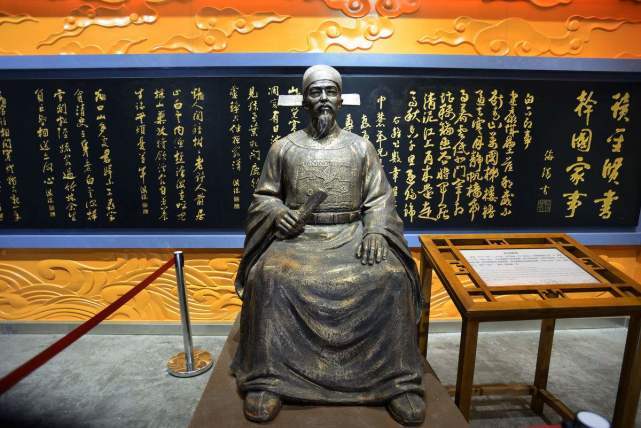 海瑞:《大明王朝》最大的亮点人物 与真实的他有多少相似