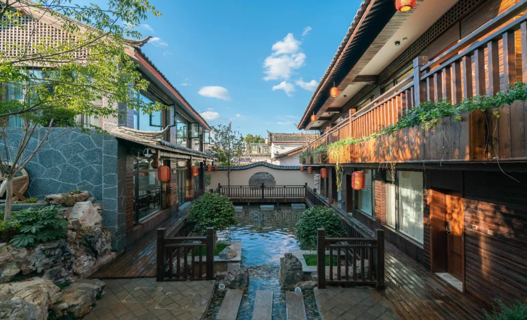 游行迹棠棣园四月与你共赏古镇春色