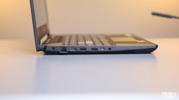 华硕天选2游戏本评测:NVIDIA GeForce RTX 3070+AMD锐龙7 5800H加持的