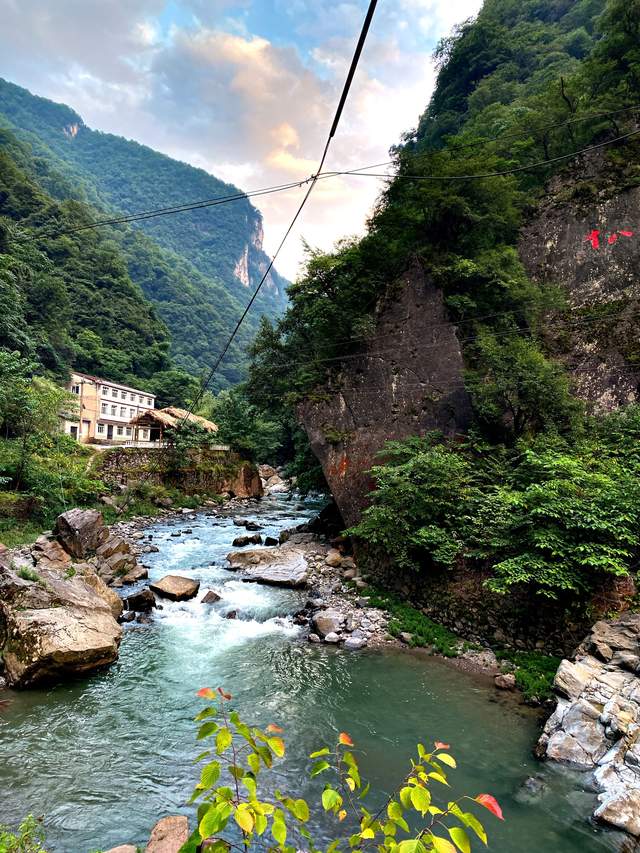 山高水远,总有人为你风尘仆仆而来——竹溪!