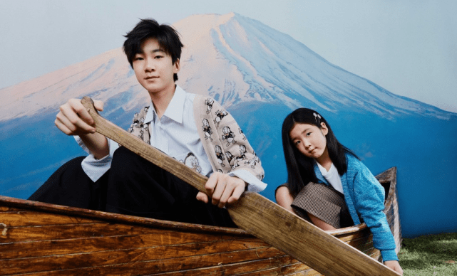 张亮为小女儿庆祝6岁生日,么么哒似长发版天天