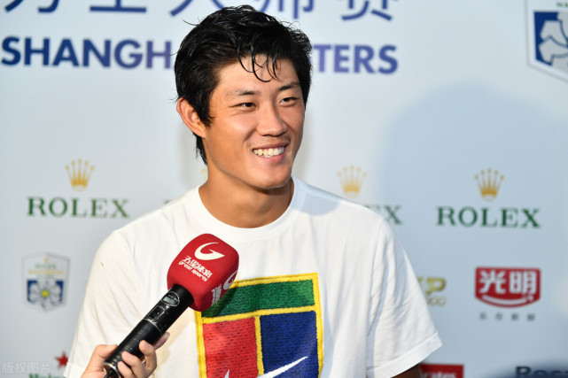 创历史!中国新星闯入温网正赛 其父曾是范志毅队友