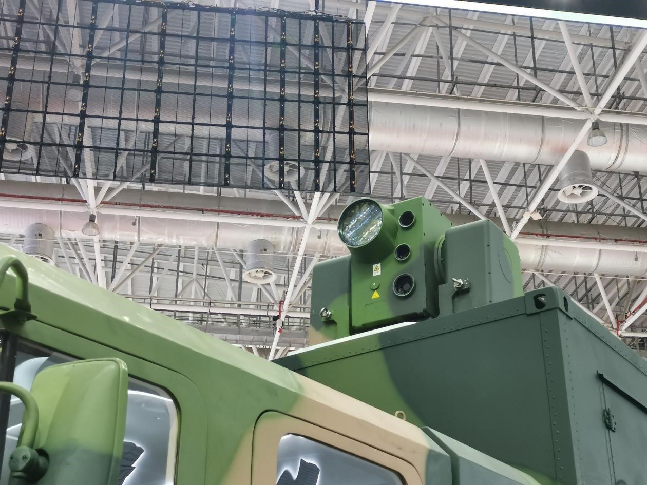 LW-30�������ϵͳ�ļ��ⷢ������д��