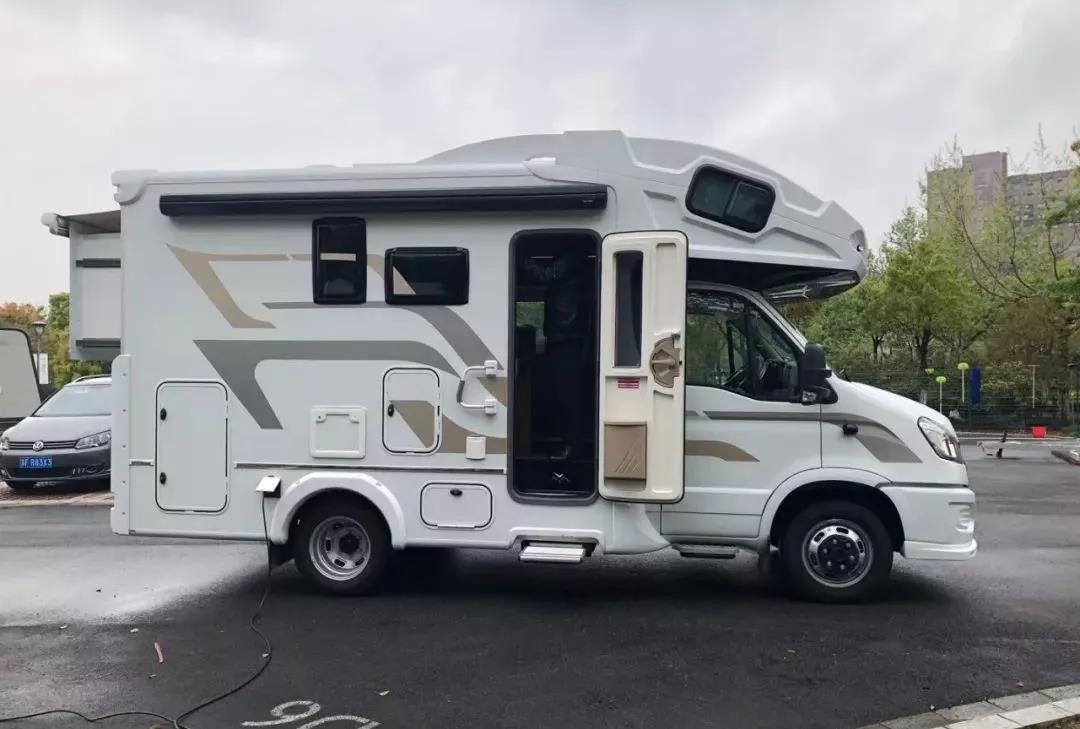 8月28-30日:第二届上海房车购车节-车型测评合辑请签收!